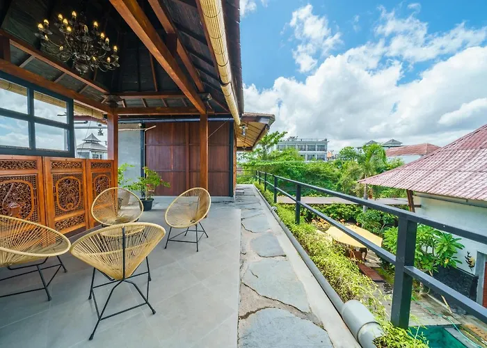 Black Pearl Hostel